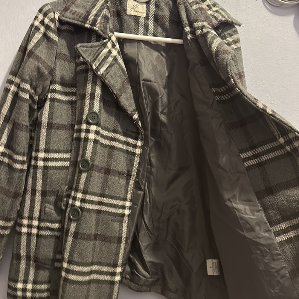 winter jacket - Picture 2 of 3